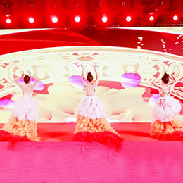 ɽcc䣬ʢ䣬ӣhӲ߄cӣc߄